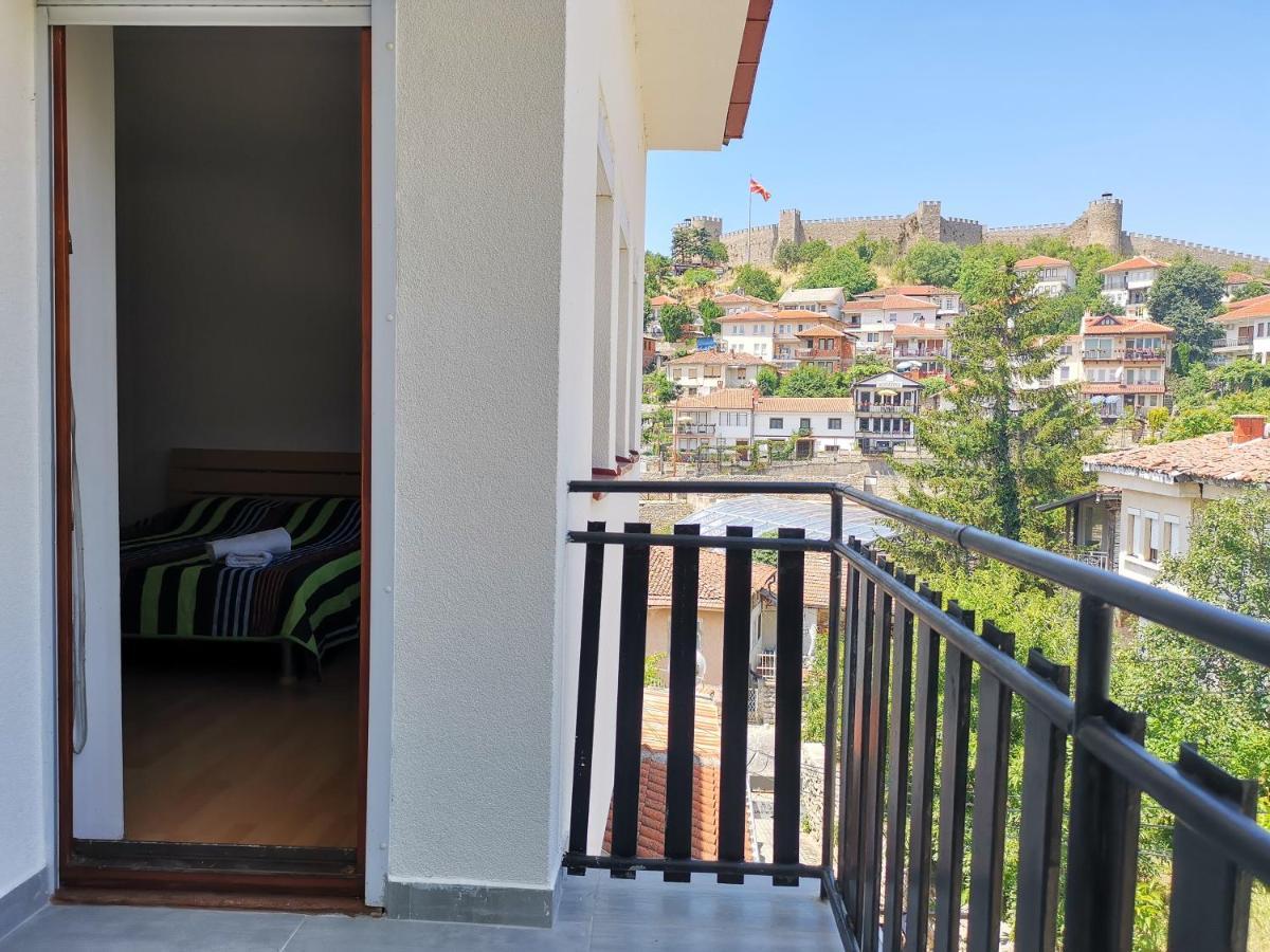 Lake View Apartment Ohrid Luaran gambar